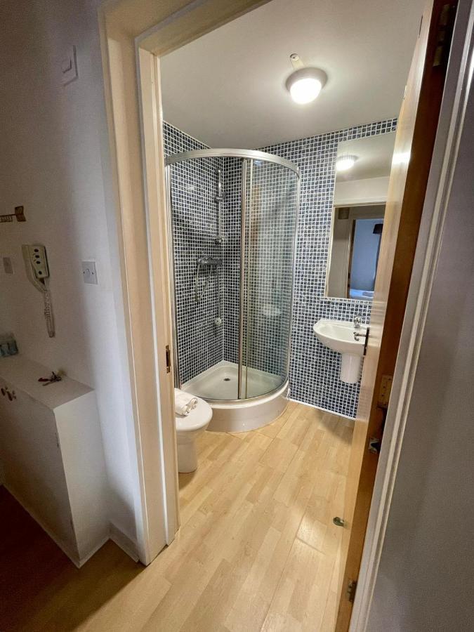 Pass The Keys Lovely 2Bedroom Flat With Balcony Édimbourg Extérieur photo