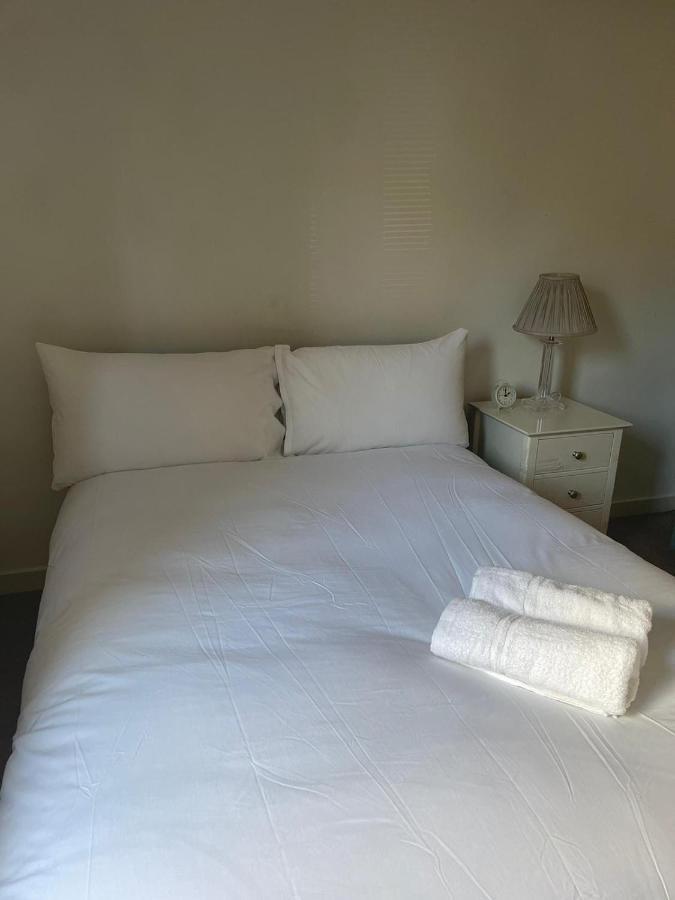 Pass The Keys Lovely 2Bedroom Flat With Balcony Édimbourg Extérieur photo