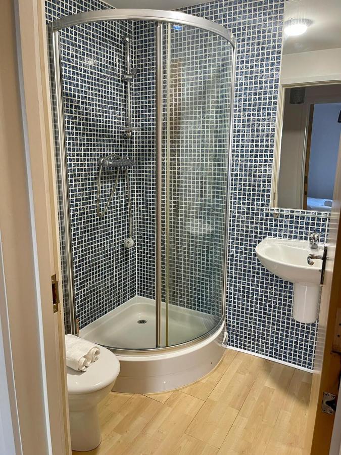 Pass The Keys Lovely 2Bedroom Flat With Balcony Édimbourg Extérieur photo